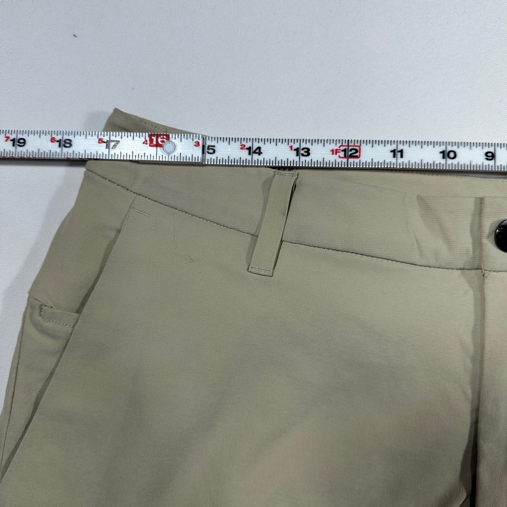lululemon athletica Men's Beige Cargo Pants - Picture 8 of 10